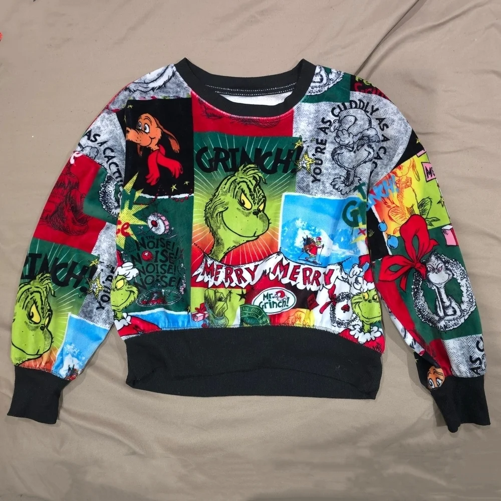 JUSTICE Girls Grinch Graphic Velour Sweatshirt, Super Soft Boxy, Christmas 7/8 S